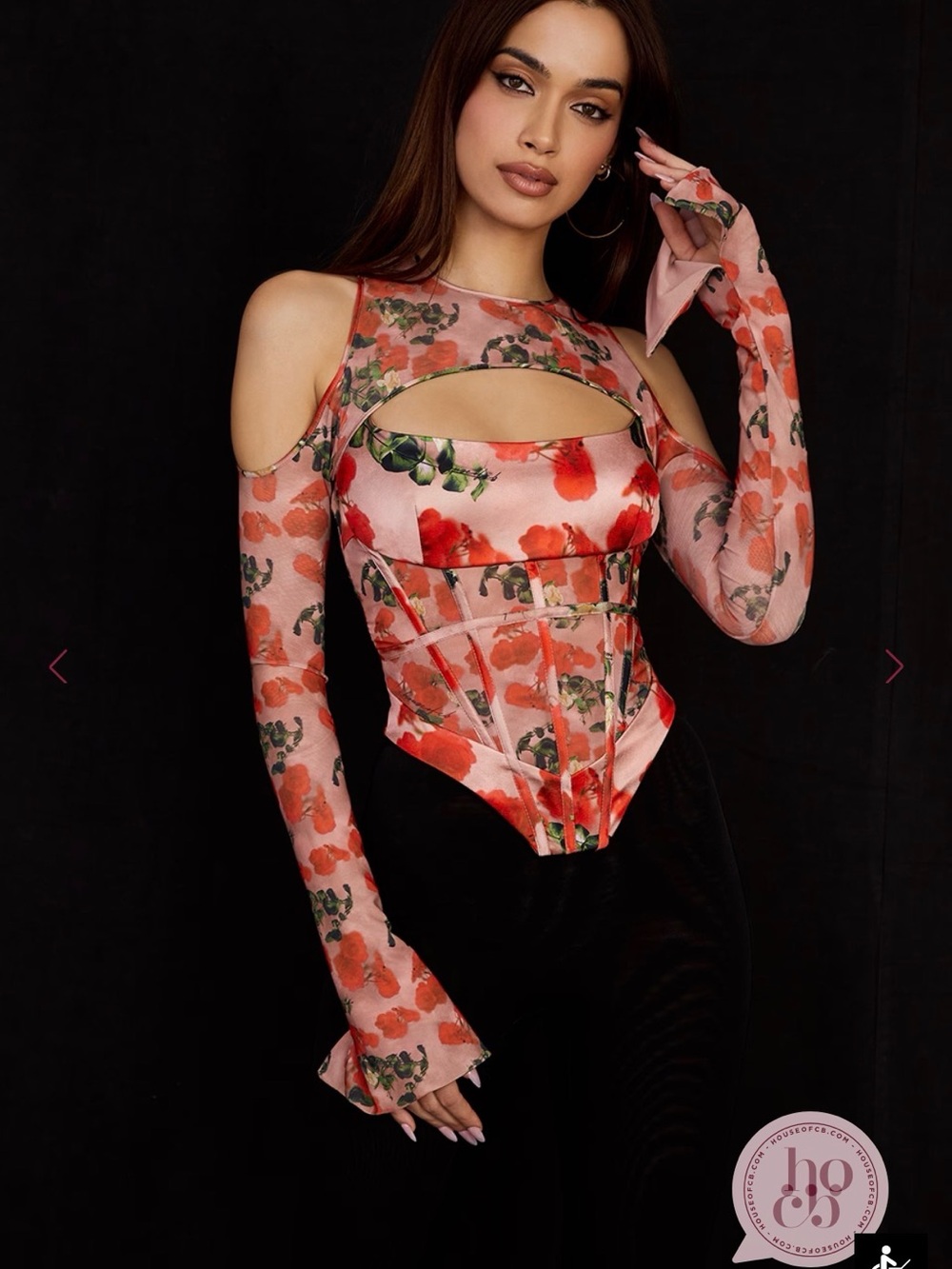 House of CB MALINA
Rose Print Cutout Corset Top